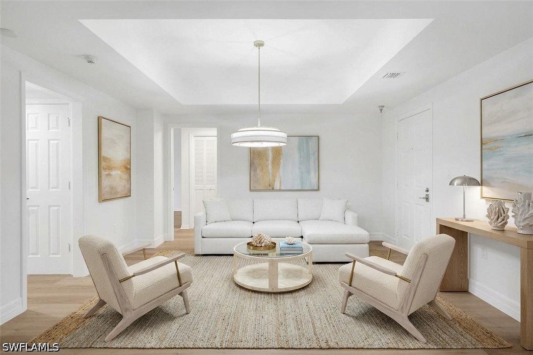 2 Bed Condominium for Sale in Dorchester, photo 11