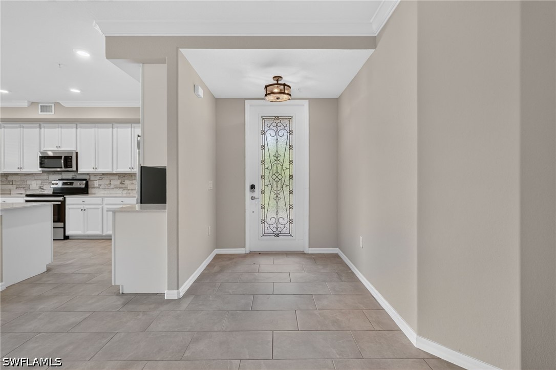 3 Bed Waterfront Home for Sale in Fort Myers, photo 11