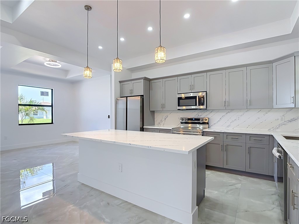 3 Bed Waterfront Home for Sale in Lehigh Acres, photo 11