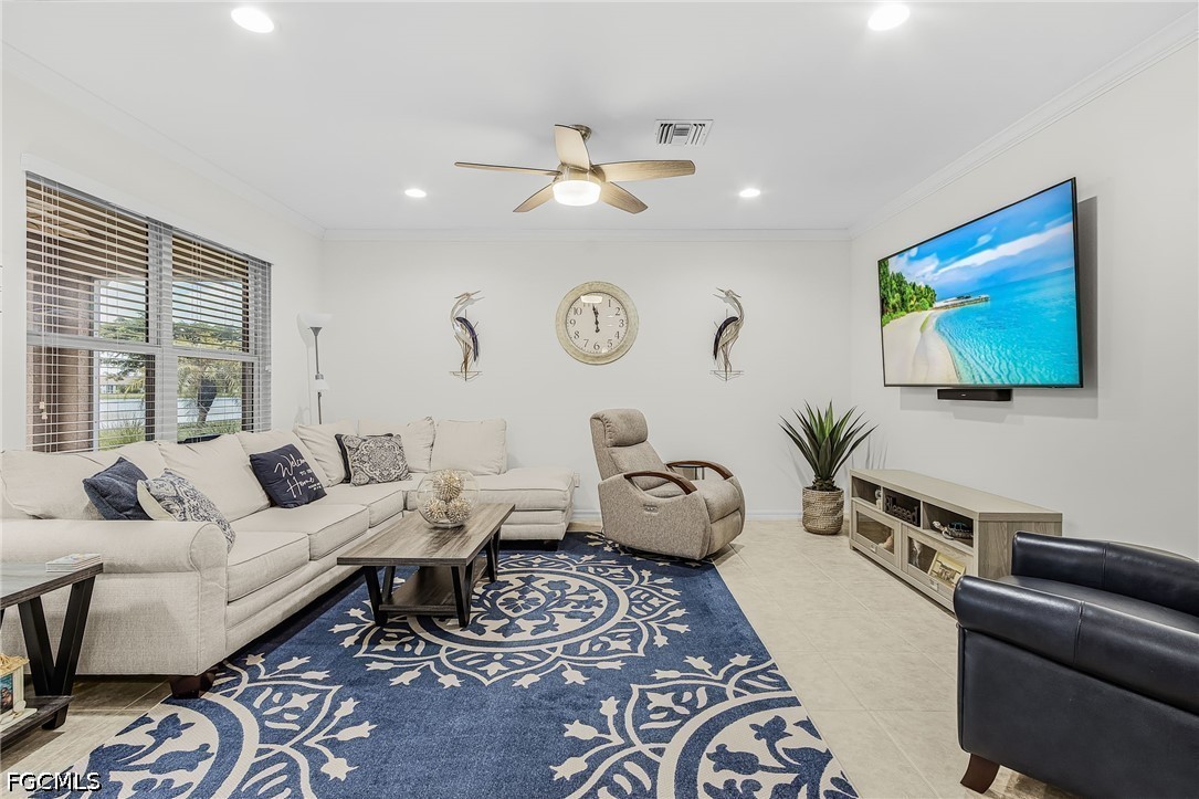 3 Bed SingleFamilyResidence for Sale in Alva, photo 11