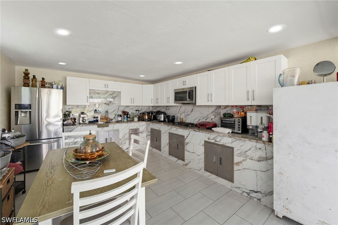 4 Bed Pool Home for Sale in Golden Gate City, photo 11