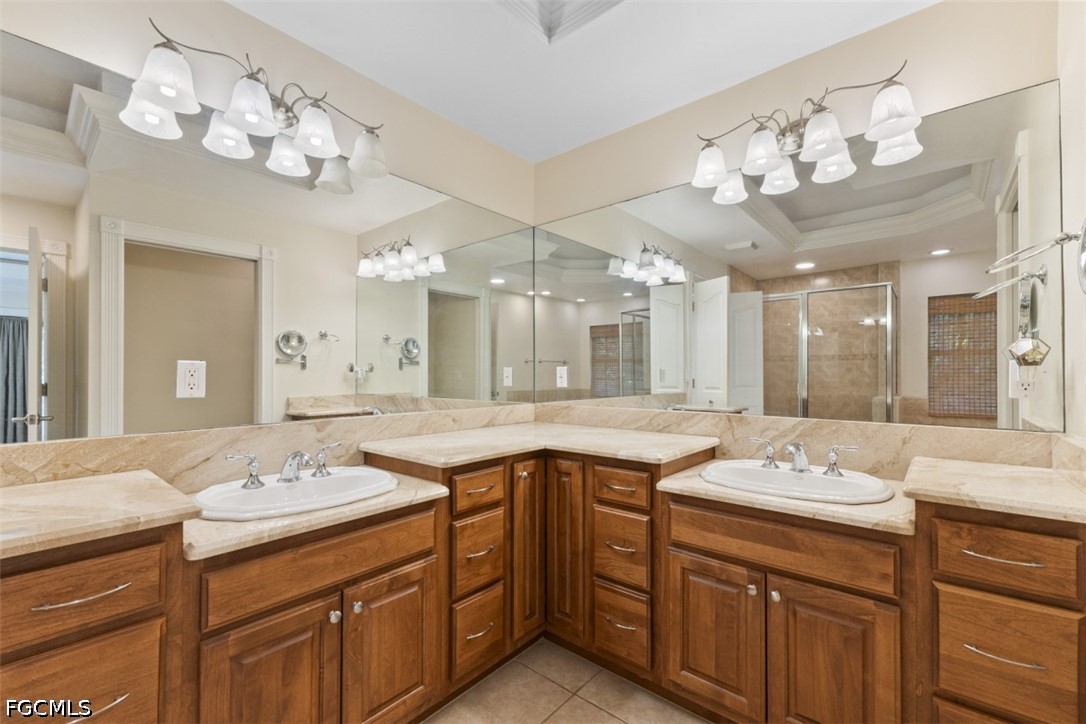 4 Bed SingleFamilyResidence for Sale in Naples, photo 11
