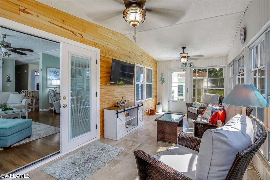2 Bed Waterfront Home for Sale in Bonita Springs, photo 11