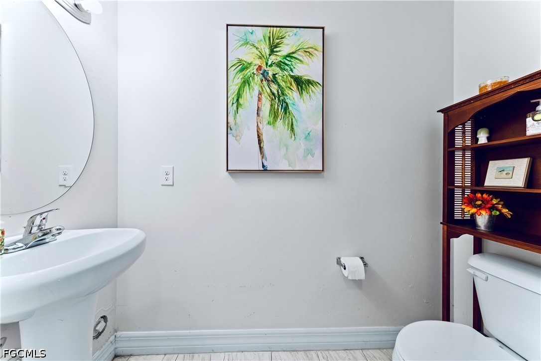 3 Bed SingleFamilyResidence for Sale in Lehigh Acres, photo 11