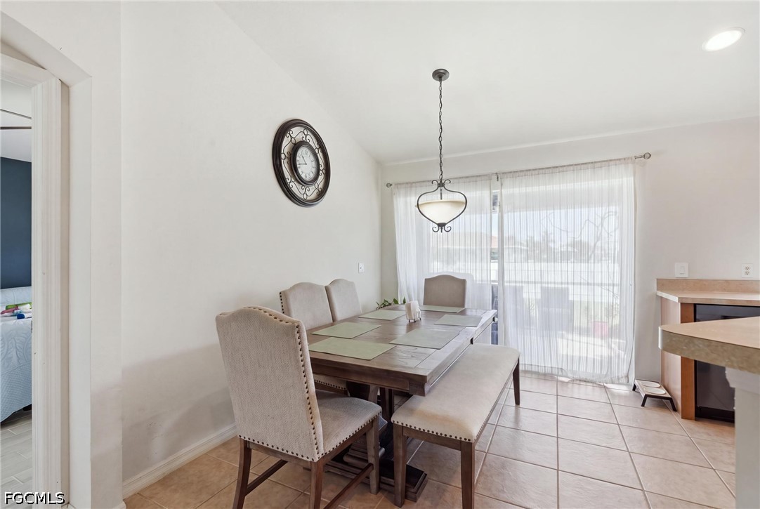 4 Bed SingleFamilyResidence for Sale in Cape Coral, photo 11