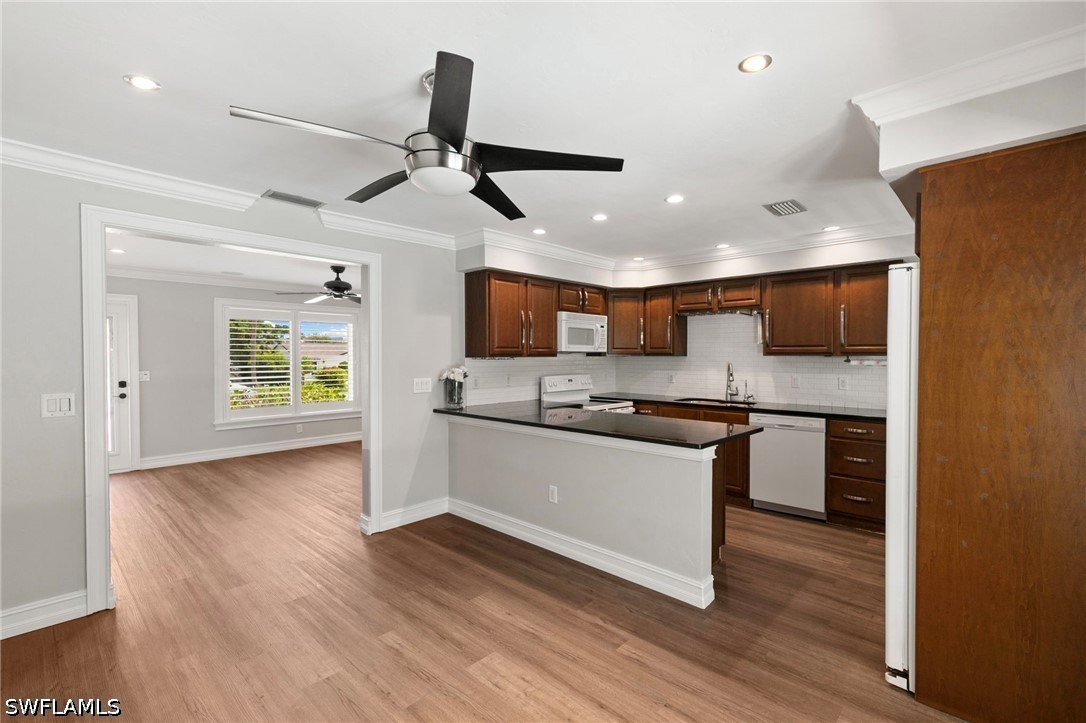 3 Bed Pool Home for Sale in Marco Island, photo 11
