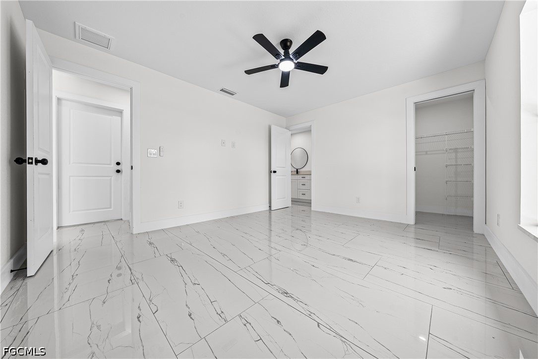 3 Bed SingleFamilyResidence for Sale in Lehigh Acres, photo 11