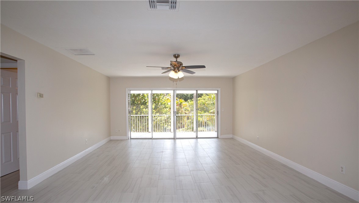 2 Bed Condominium for Sale in Solana Oaks, FL, $299,900 — photo 12
