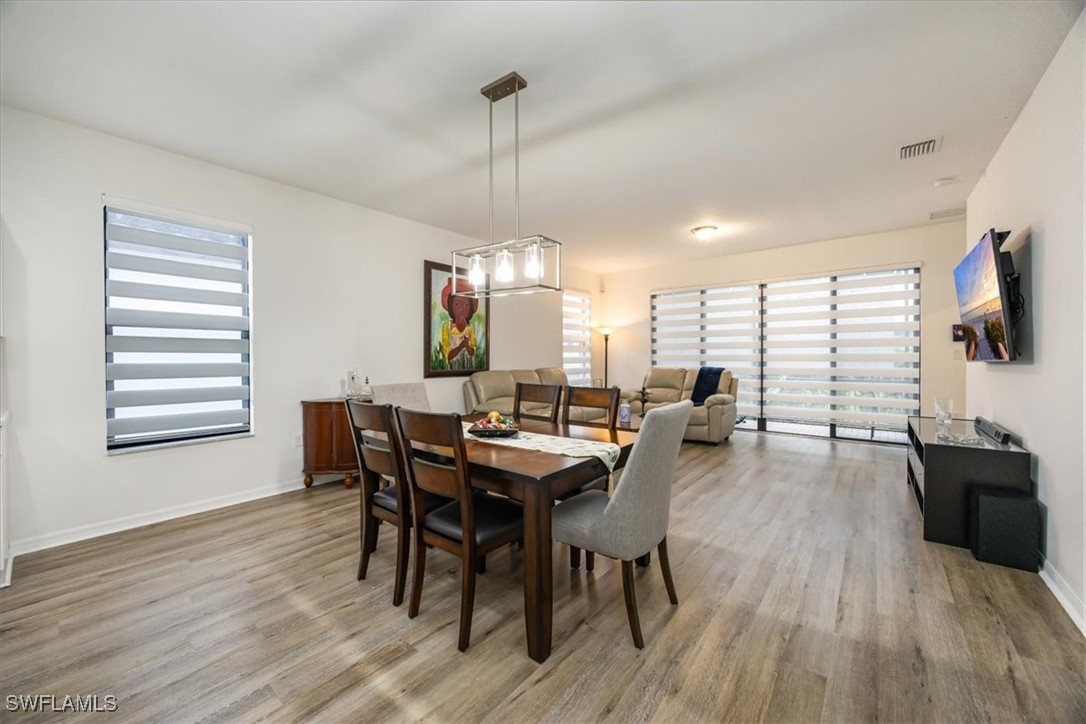 3 Bed SingleFamilyResidence for Sale in Silverwood, FL — photo 12
