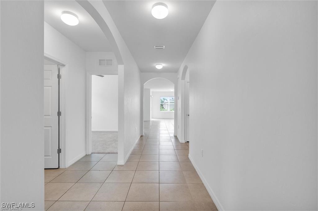 3 Bed SingleFamilyResidence for Sale in Entrada, FL — photo 12