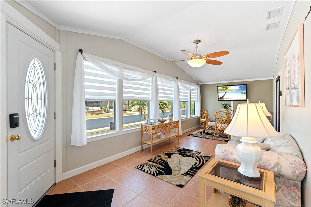 2 Bed ManufacturedHome for Sale in Naples, FL, $210,000 — photo 12