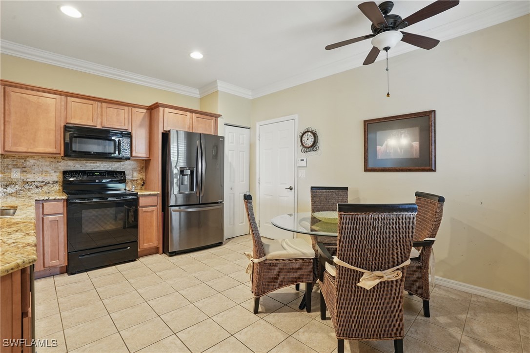 3 Bed Townhouse for Sale in Colonnade At Forum, FL, $295,000 — photo 12