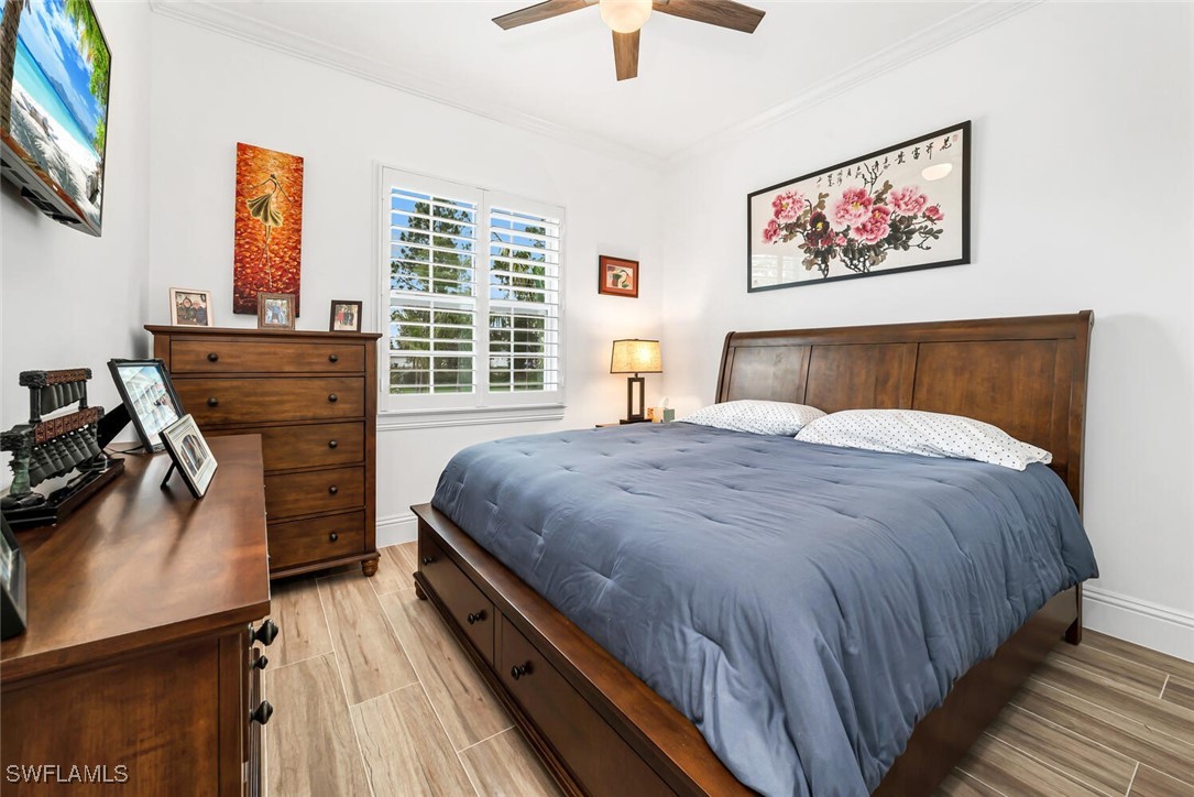 4 Bed SingleFamilyResidence for Sale in Naples, photo 12