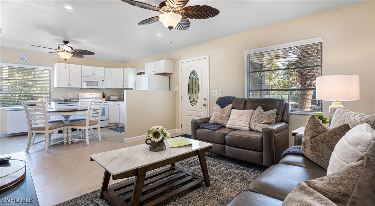 2 Bed Condominium for Sale in Sanibel, photo 12