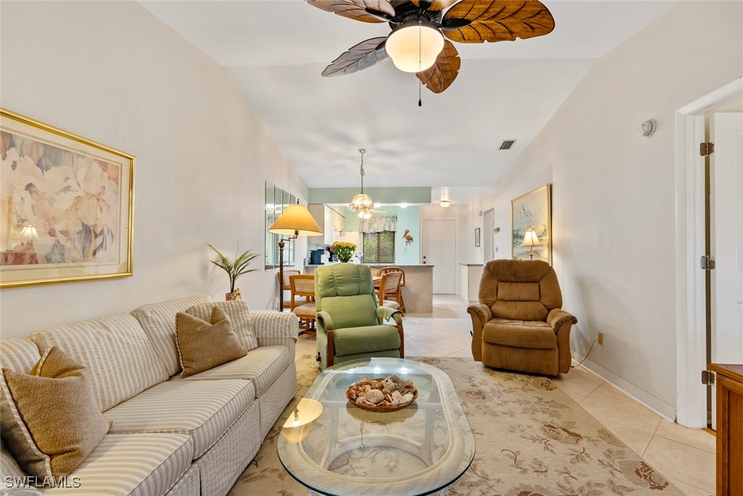 2 Bed Condominium for Sale in Court Of Palms, photo 12