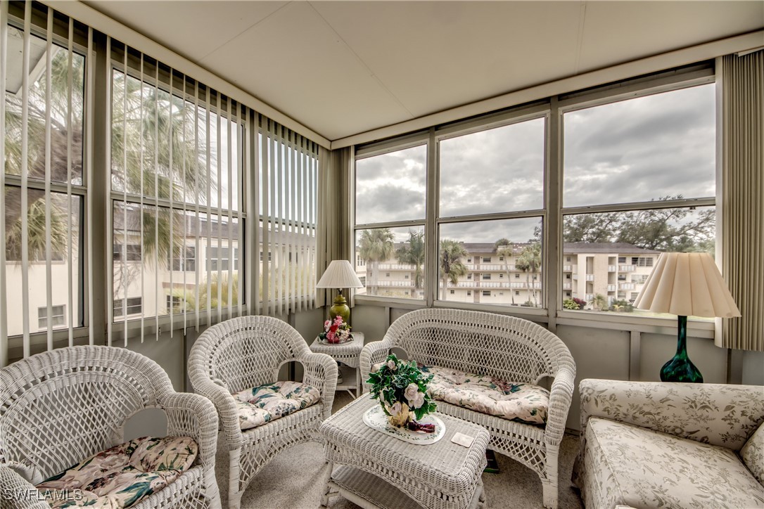 2 Bed Waterfront Home for Sale in Tropic Terrace, photo 12