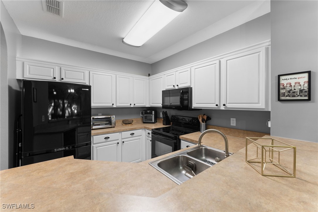 2 Bed Townhouse for Sale in Cypress Landing, photo 12