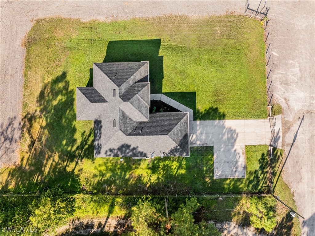 3 Bed SingleFamilyResidence for Sale in Wheelers Subd, FL — photo 12