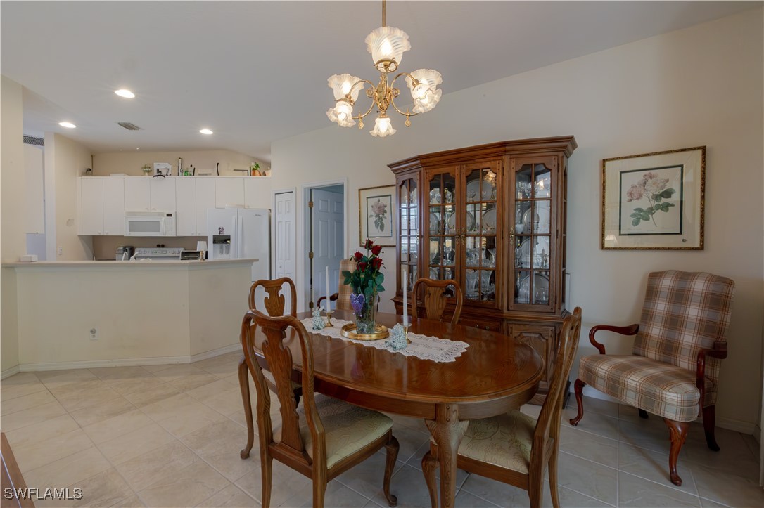 2 Bed SingleFamilyResidence for Sale in North Fort Myers, FL — photo 12