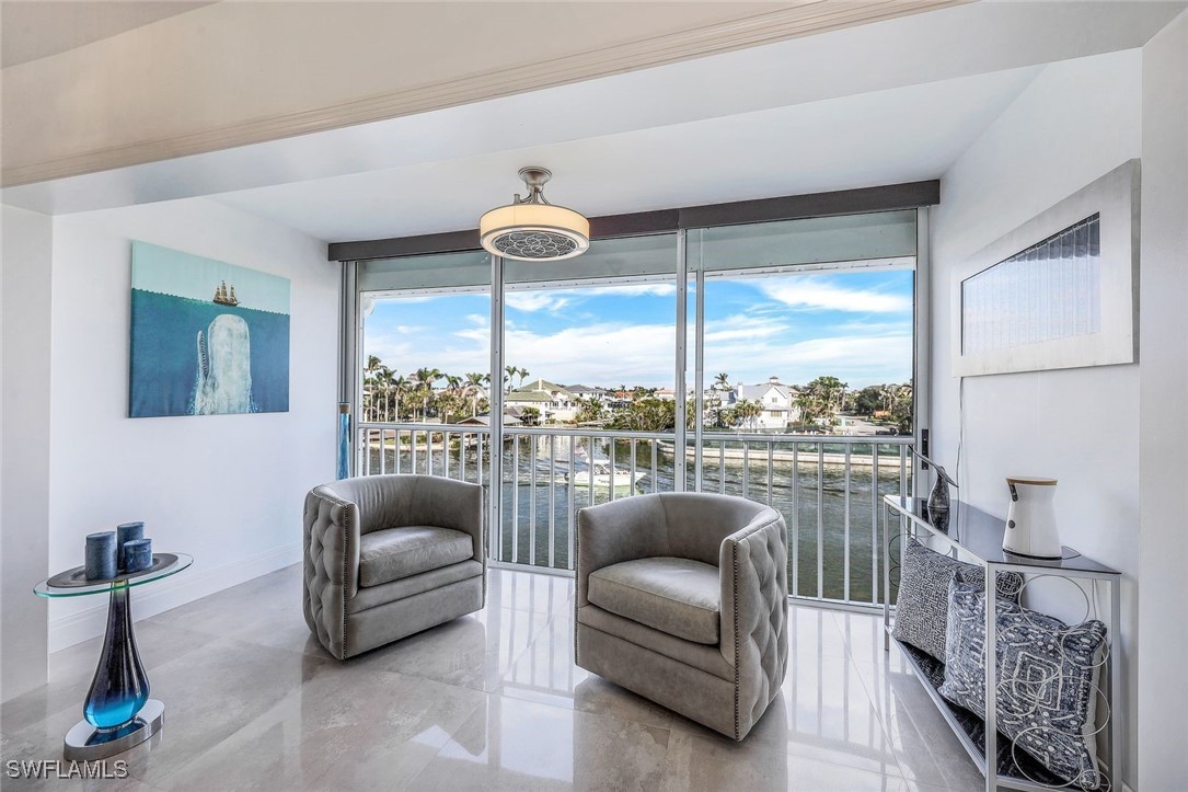 3 Bed Waterfront Home for Sale in Naples, photo 12