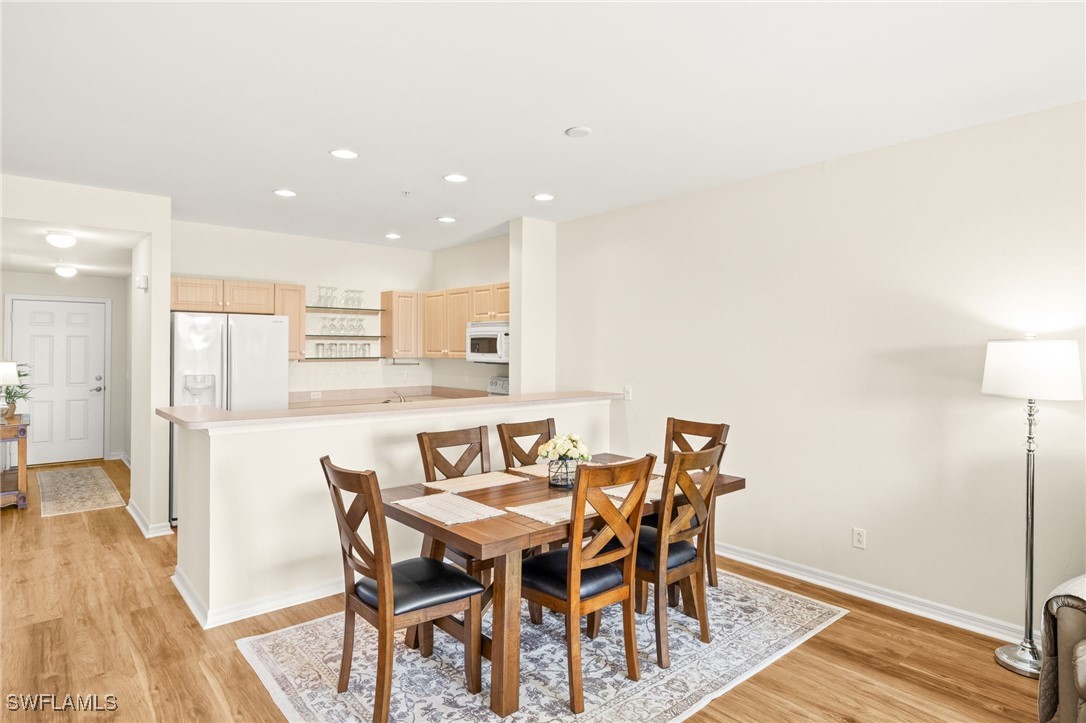 2 Bed Condominium for Sale in Clubhouse Villas, FL, $186,800 — photo 12