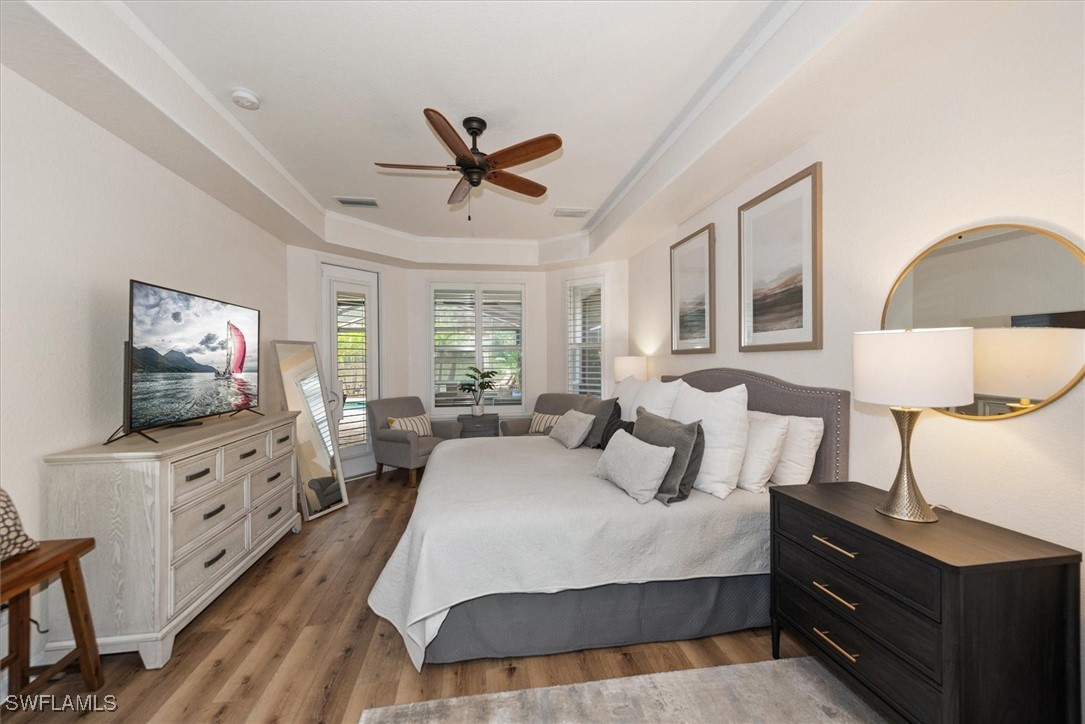 4 Bed Pool Home for Sale in Stoneybrook, photo 12