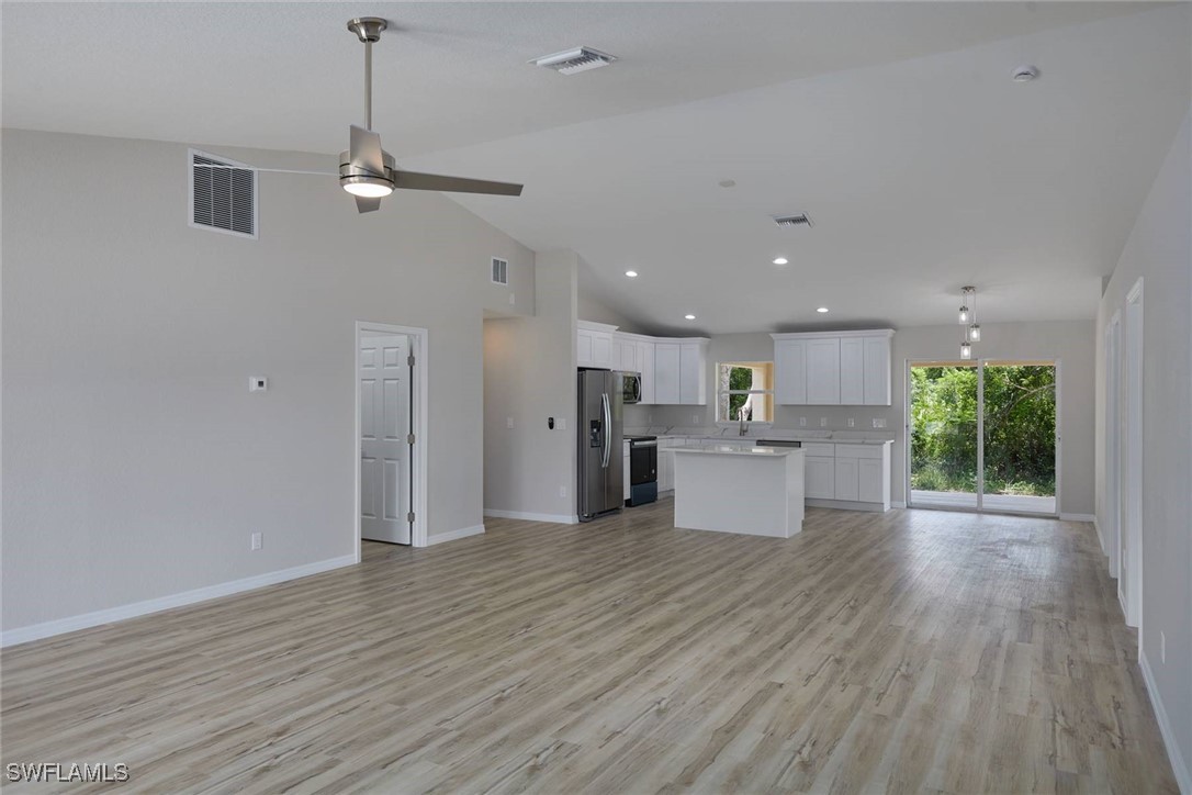 4 Bed SingleFamilyResidence for Sale in Southwood, FL — photo 12