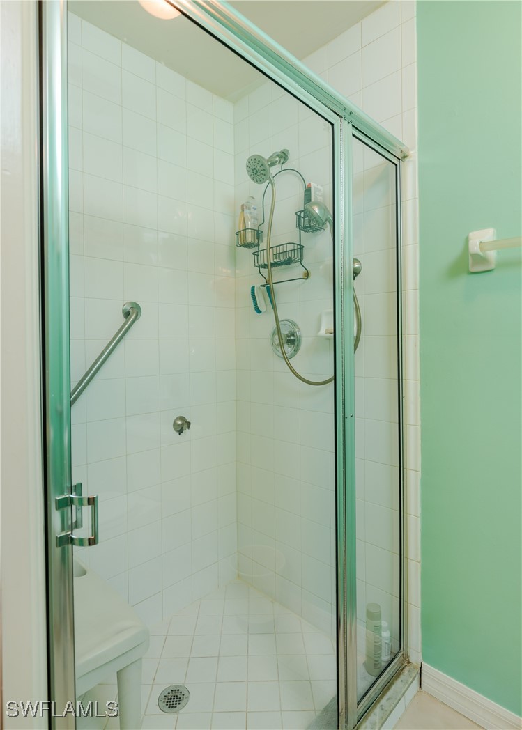2 Bed Condominium for Sale in Clubhouse Villas, FL, $179,900 — photo 12
