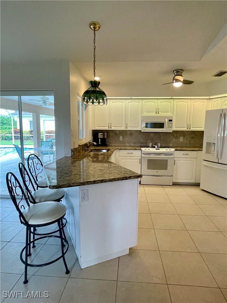 3 Bed Pool Home for Sale in Pinehurst, photo 12
