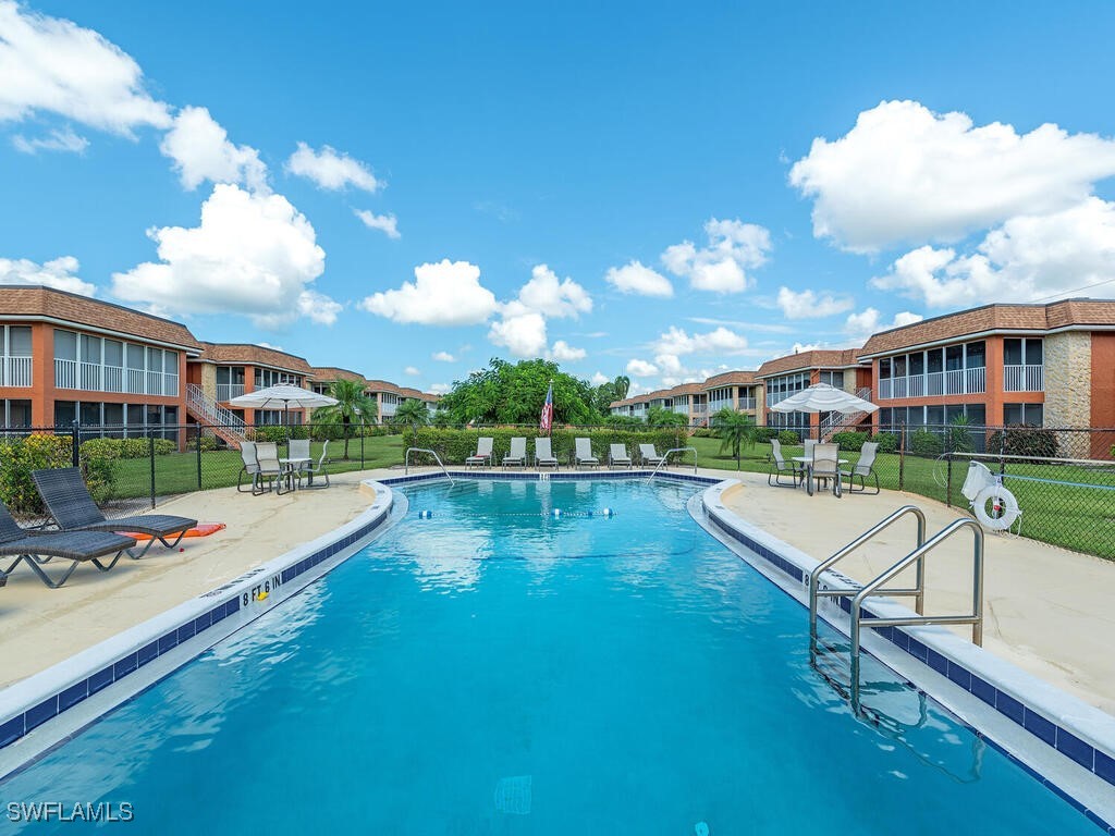 2 Bed Condominium for Sale in Sorrento Villas, FL, $249,900 — photo 12