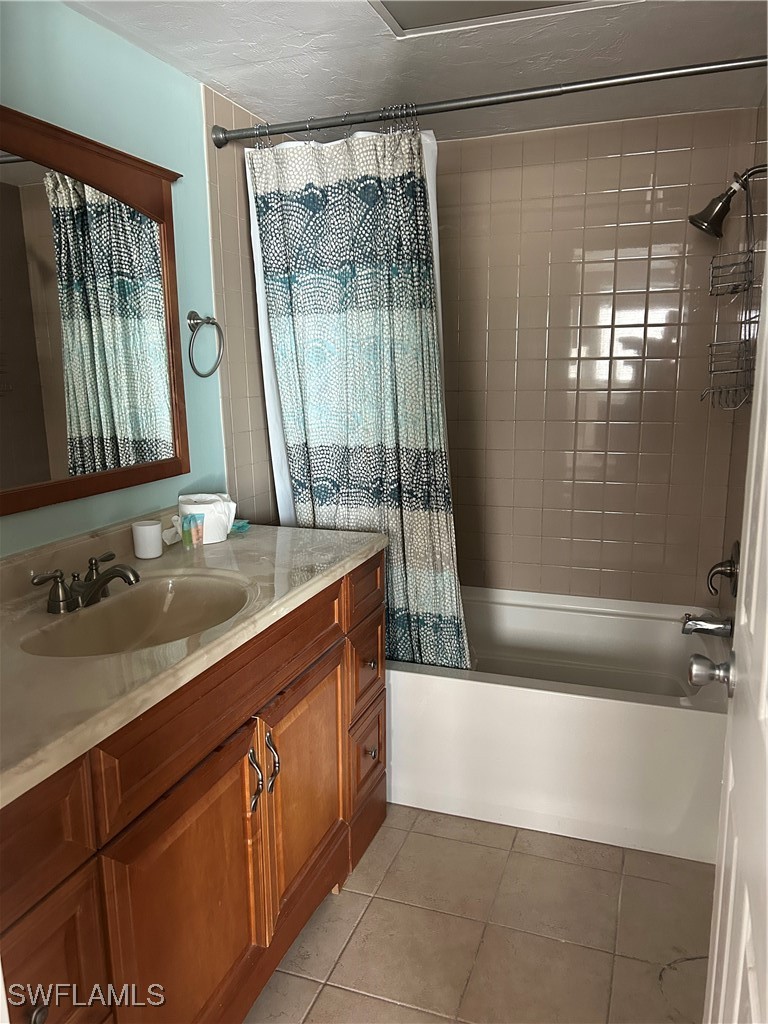 2 Bed Waterfront Home for Sale in Carlos Pointe, FL — photo 12