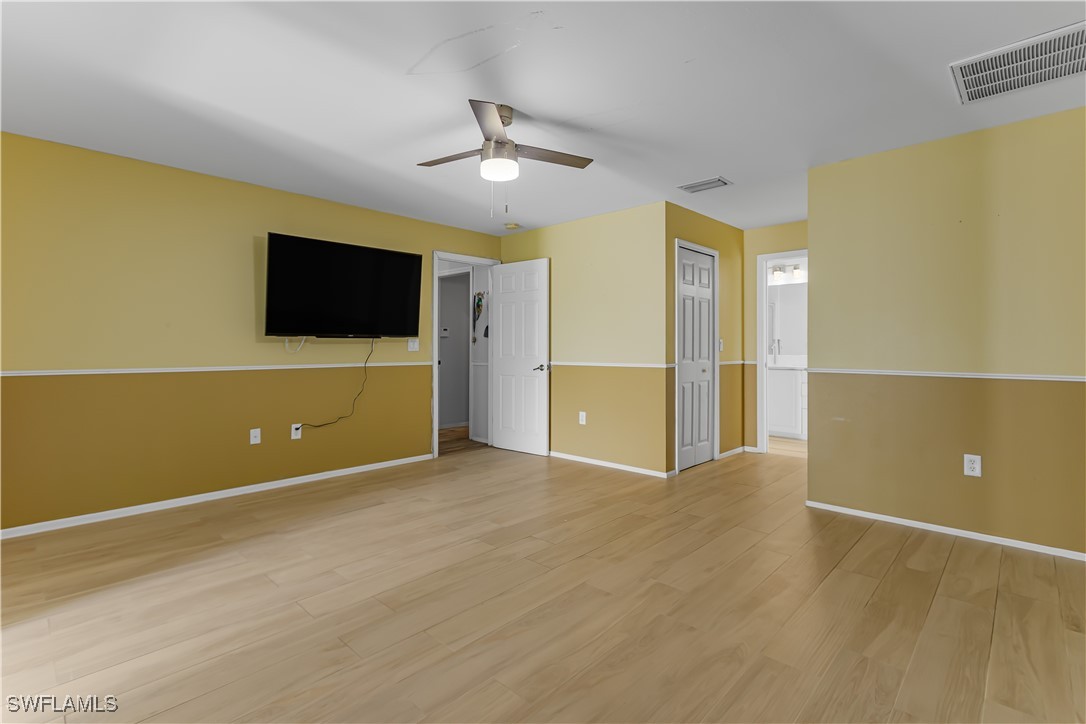 4 Bed SingleFamilyResidence for Sale in Lehigh Acres, photo 12