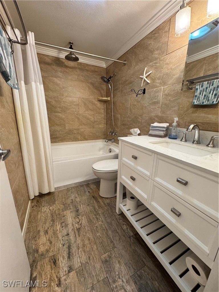 2 Bed Condominium for Sale in Fort Myers, FL, $100,000 — photo 12