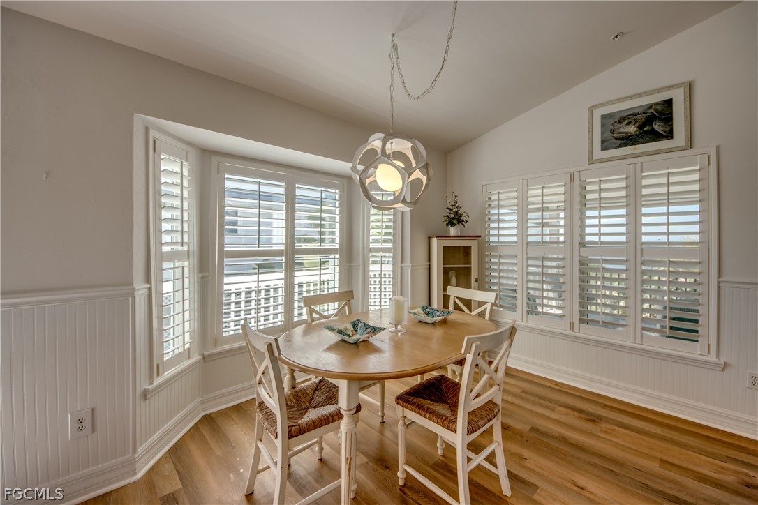 3 Bed Waterfront Home for Sale in Seagull Bay, photo 12