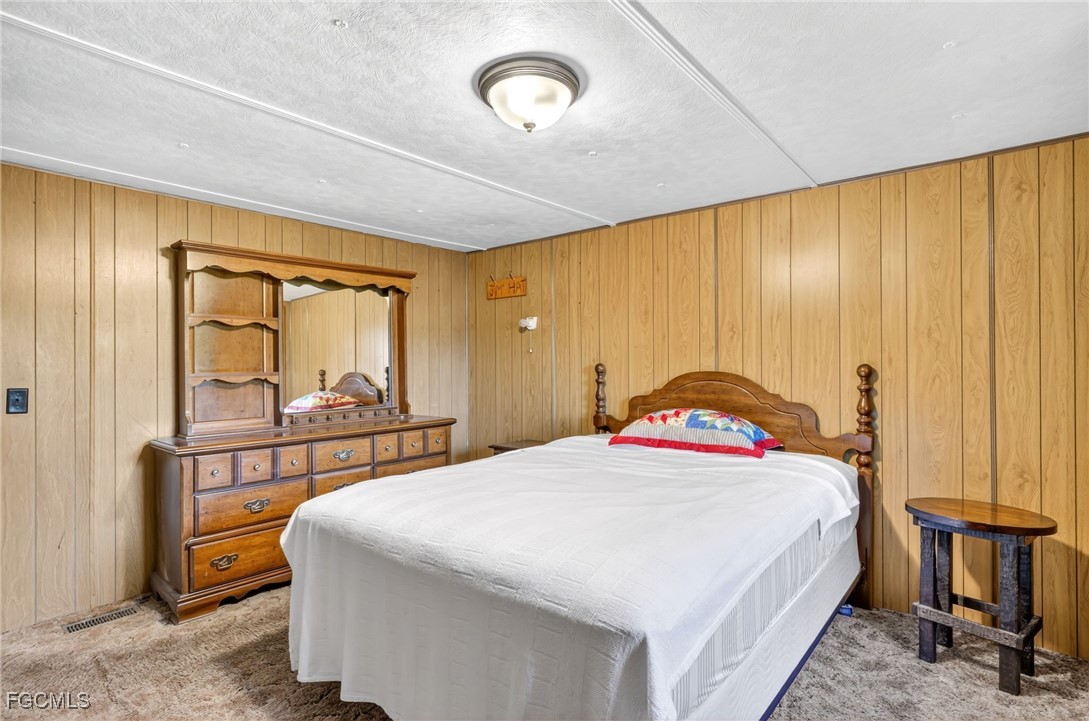 2 Bed ManufacturedHome for Sale in Carriage Village, FL — photo 12