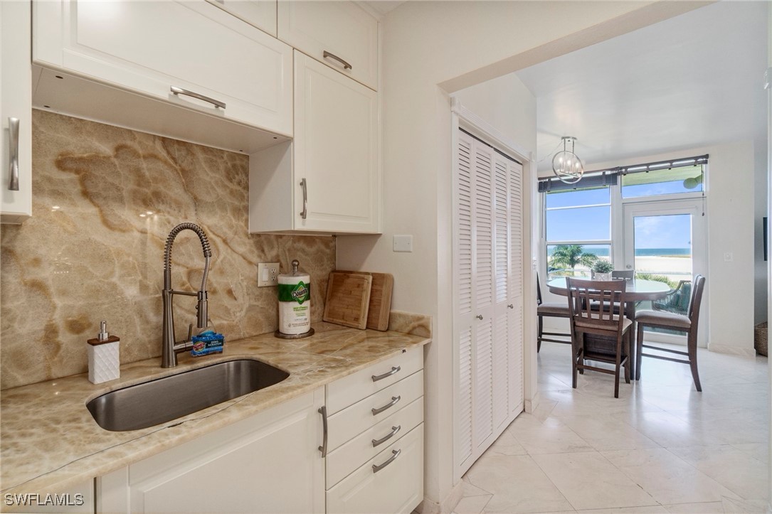 Waterfront Home for Sale in Sunset House, FL, $385,000 — photo 12