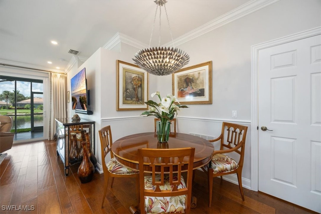 2 Bed Condominium for Sale in Naples, photo 12