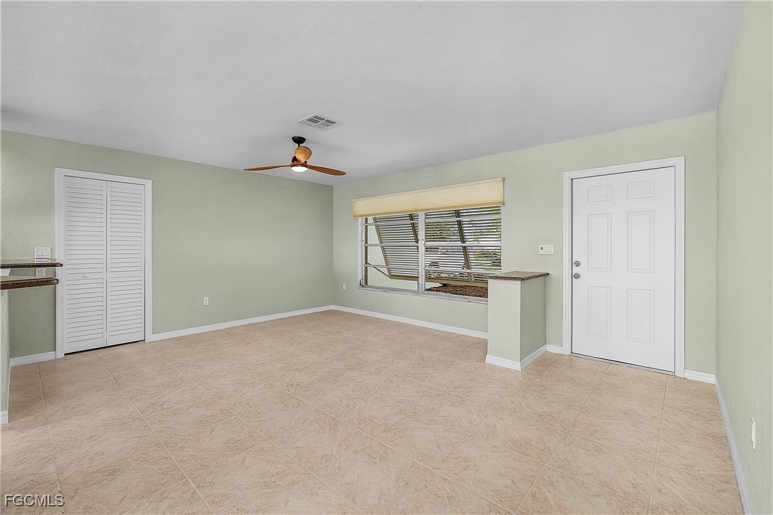 2 Bed Waterfront Home for Sale in Bokeelia, photo 12