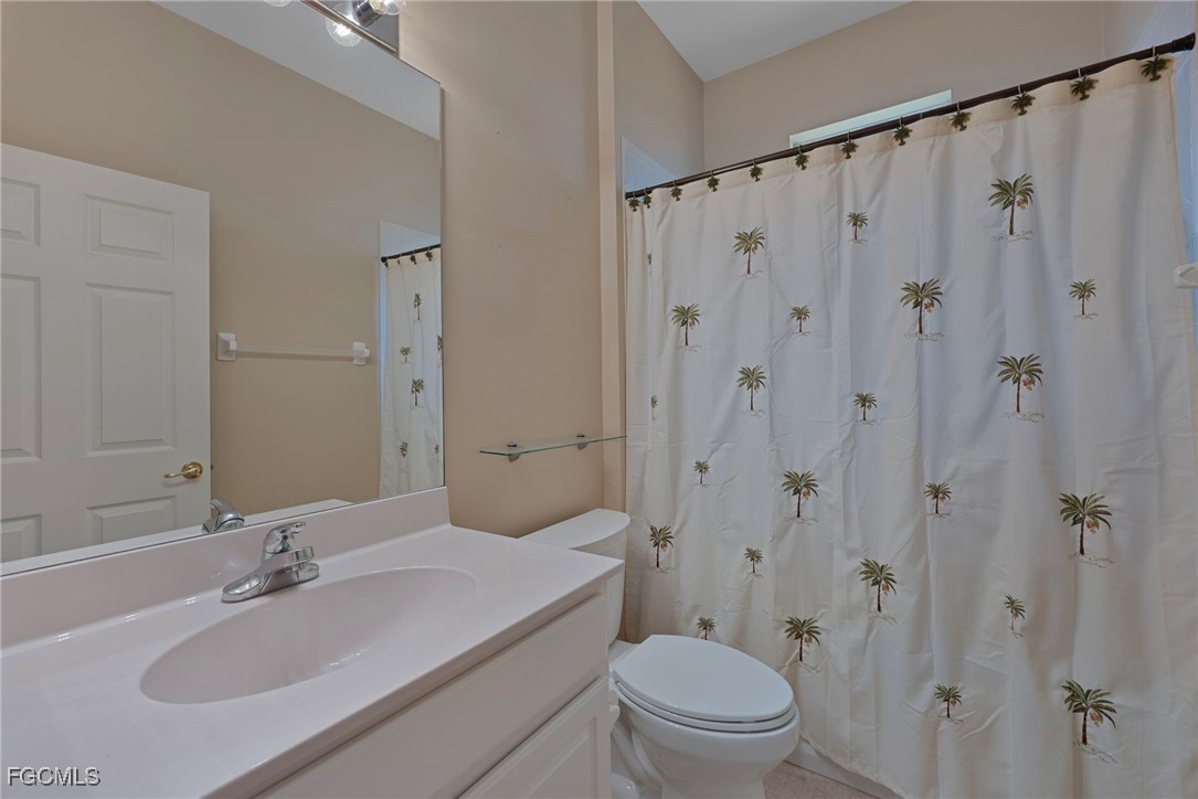 3 Bed SingleFamilyResidence for Sale in Bonita Springs, photo 12