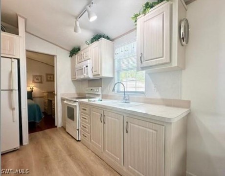 1 Bed ManufacturedHome for Sale in Naples, FL, $165,000 — photo 12