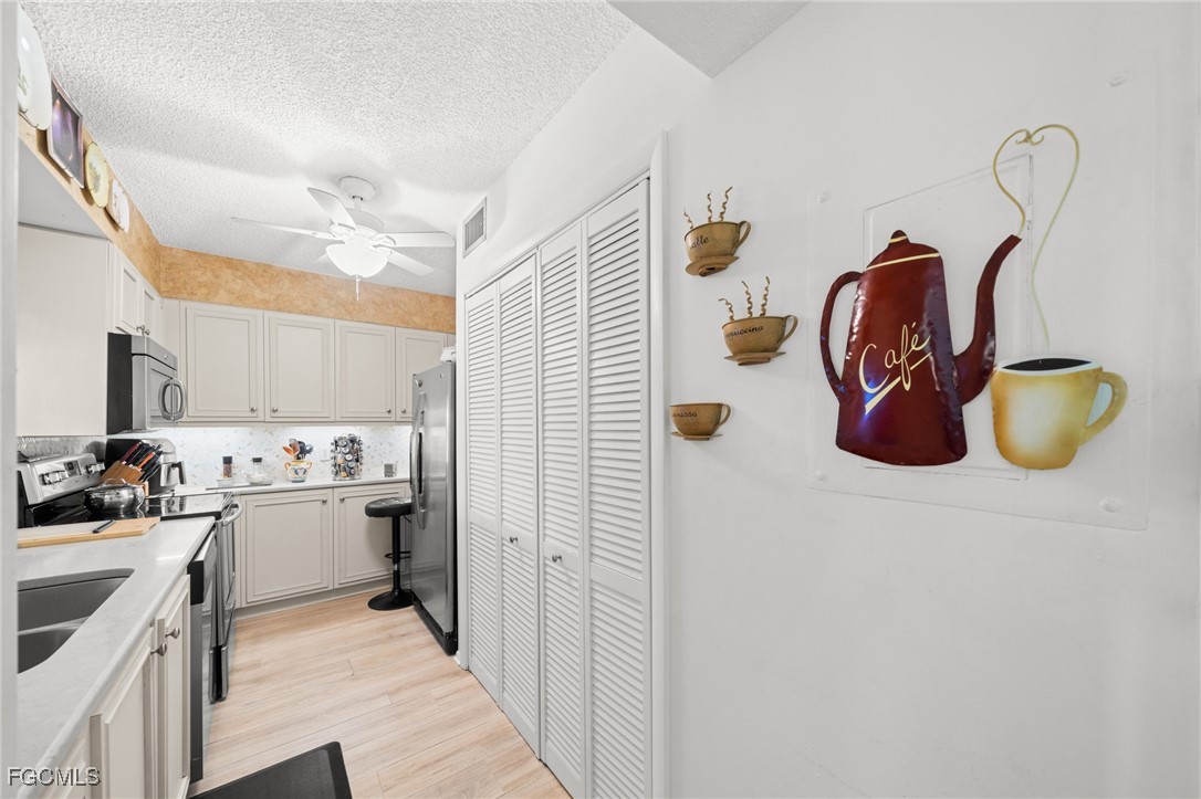 1 Bed Waterfront Home for Sale in Seven Lakes, FL, $75,000 — photo 12