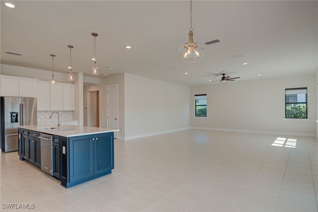 5 Bed SingleFamilyResidence for Sale in Avalon Park, photo 12