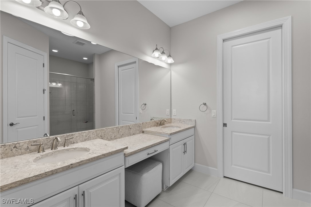 3 Bed Waterfront Home for Sale in Esplanade, photo 12