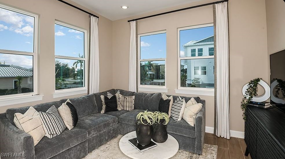 4 Bed Condominium for Sale in Seahaven, photo 12
