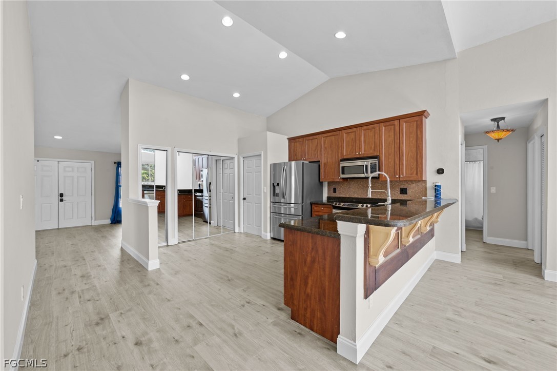3 Bed SingleFamilyResidence for Sale in Eagle Pointe, photo 12