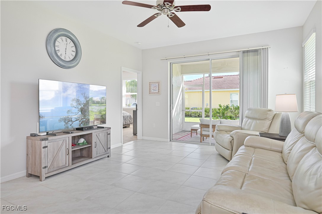 3 Bed Waterfront Home for Sale in Cascades, photo 12