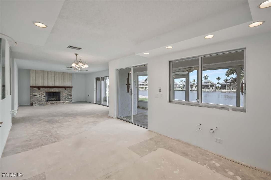 2 Bed Waterfront Home for Sale in Bokeelia, photo 12