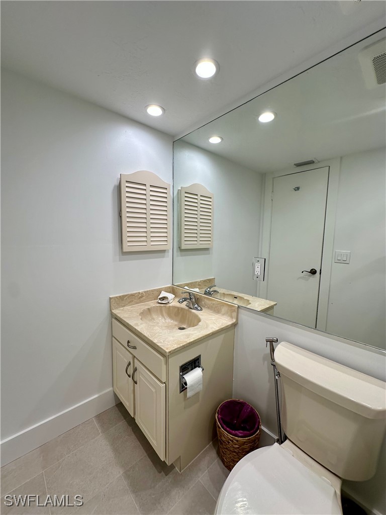 2 Bed Waterfront Home for Sale in Naples, photo 12