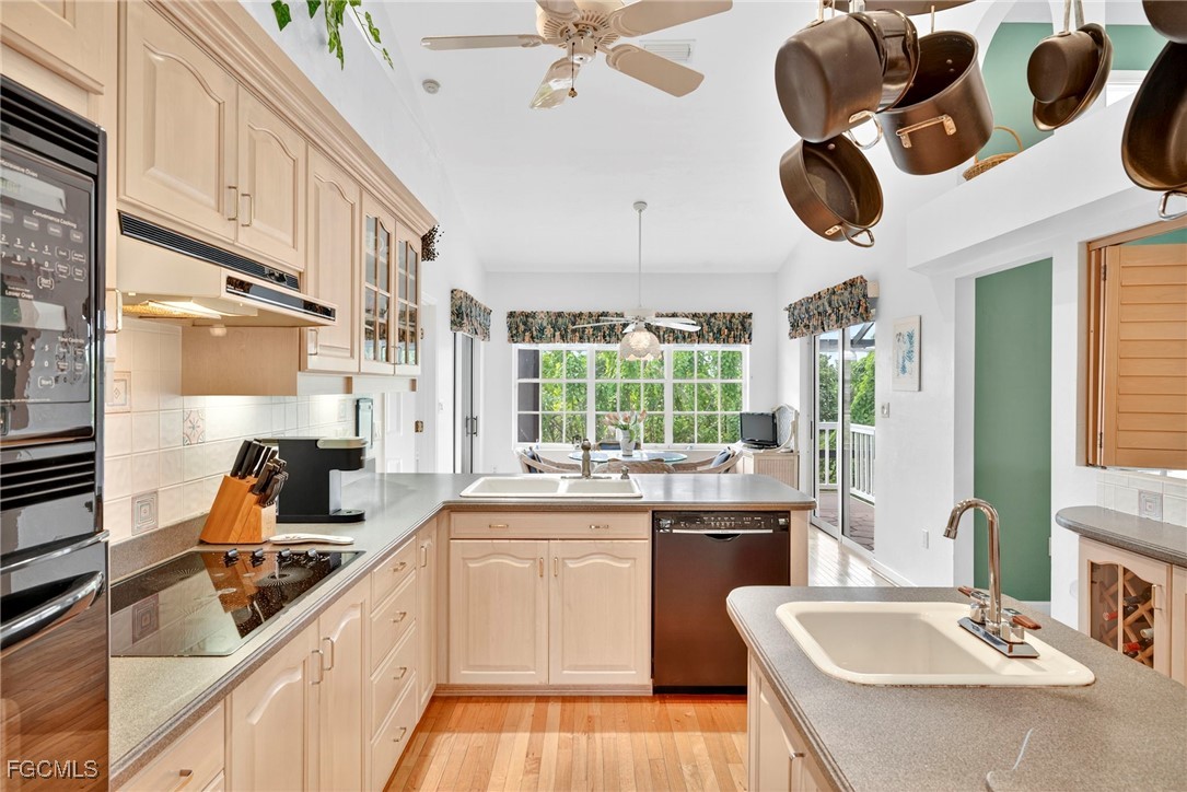 3 Bed Pool Home for Sale in Sanibel, FL, $1,049,000 — photo 12