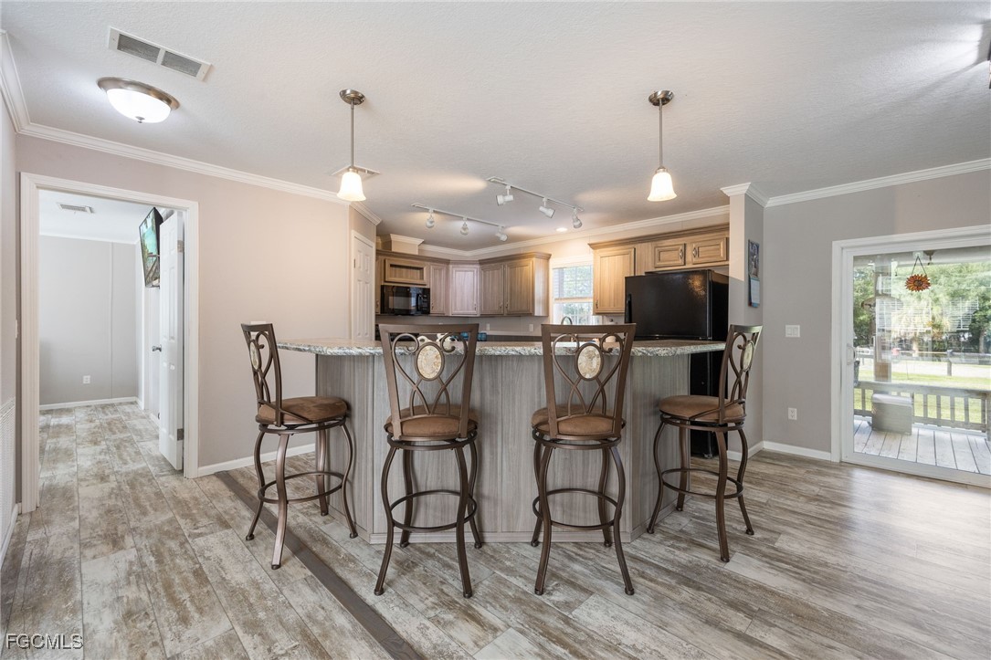 3 Bed Pool Home for Sale in Pioneer Plantation, FL, $399,900 — photo 12